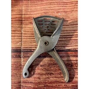 Cast Aluminum Hand Held 6" Citrus Lemon Lime Juice Squeezer